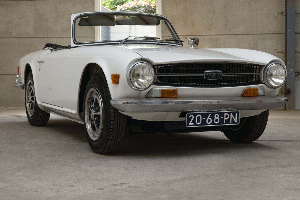 Triumph TR 6 PI