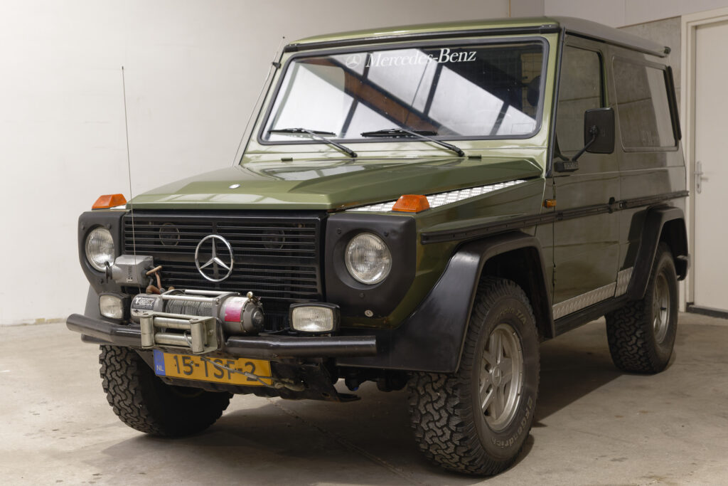 Mercedes-Benz 300 GD