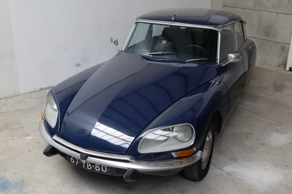 Citroen DS 19 Blue d'orient